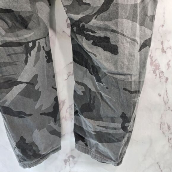 Wrangler Pants Mens 40 X 30 Camo Black Gray Cargo Straight Leg Regular Taper - Picture 9 of 13